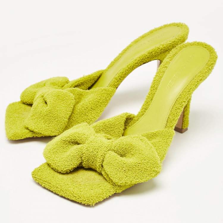 Pre Owned Bottega Veneta Green Fabric Stretch Slide Sandals Size 39