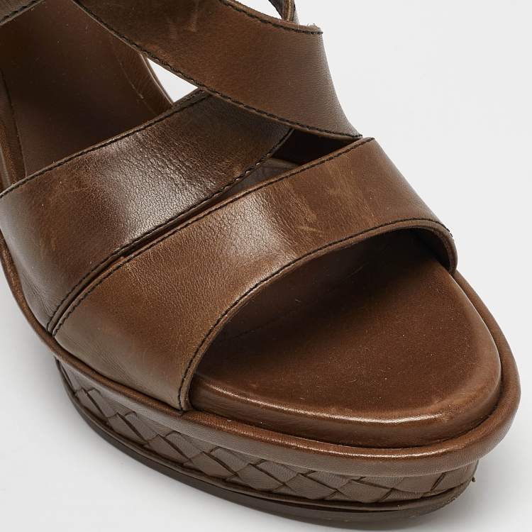 Pre Owned Bottega Veneta Brown Intrecciato Leather Wedge Sandals Size 38