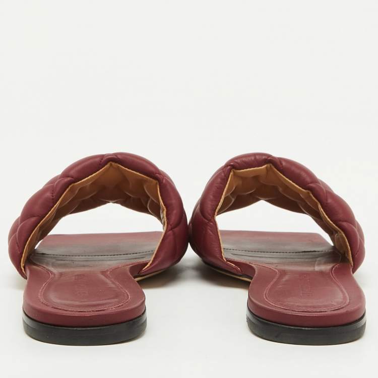 Pre Owned Bottega Veneta Burgundy Leather Lido Flat Slide Sandals Size 39