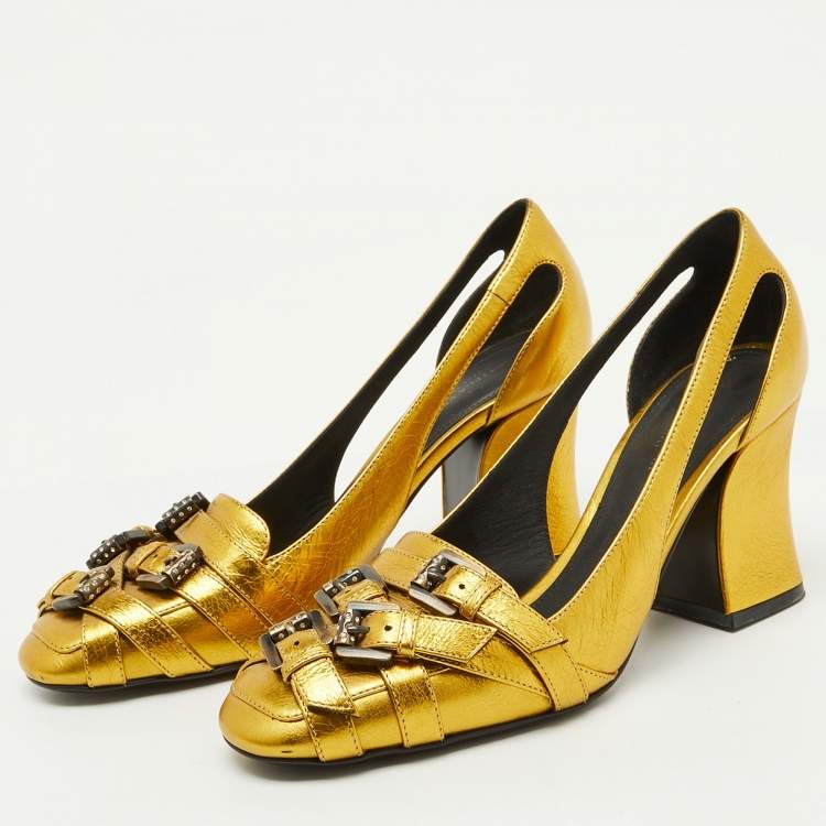 Pre Owned Bottega Veneta Gold Leather Buckle Detail Block Heel Pumps Size 36