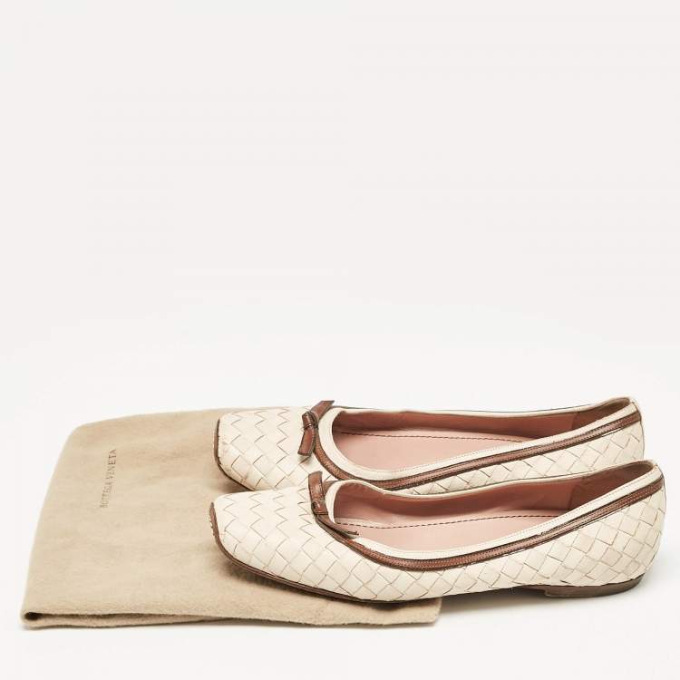 Pre Owned Bottega Veneta Cream Woven Leather Intrecciato Ballet Flats Size 36