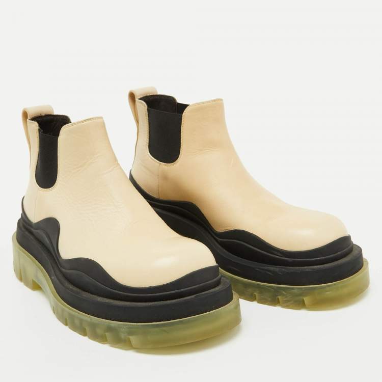 Pre Owned Bottega Veneta Cream Leather Tire Chelsea Ankle Length Boots Size 38