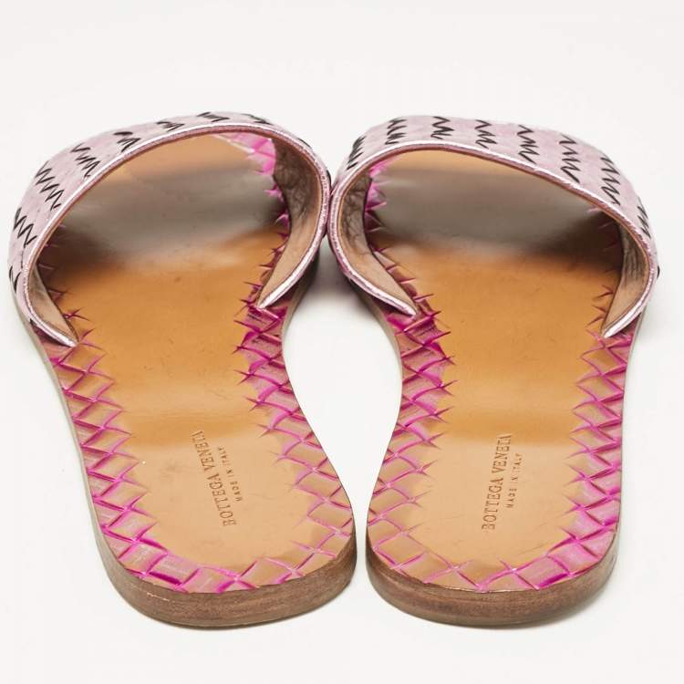 Pre Owned Bottega Veneta Rose Pink Intrecciato Leather Flat Sandals Size 37.5