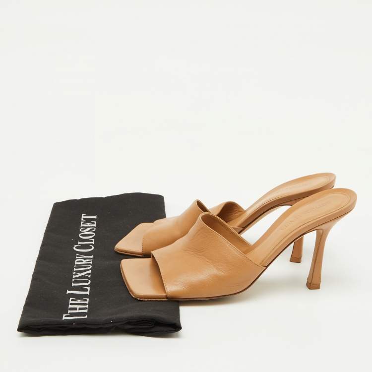Pre Owned Bottega Veneta Light Brown Leather Stretch Slide Sandals Size 38