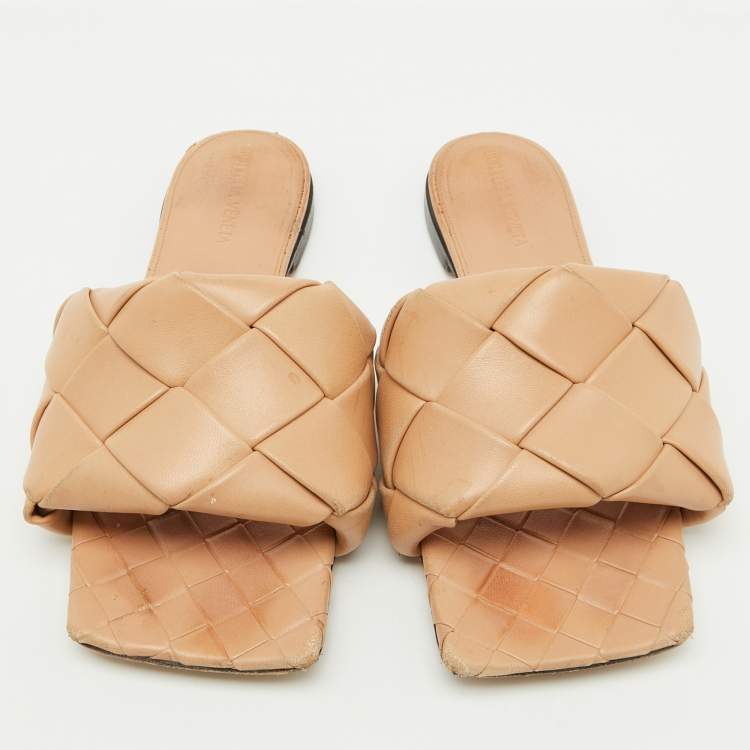 Pre Owned Bottega Veneta Light Brown Leather Lido Flat Slide Sandals Size 38