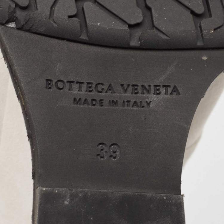 Pre Owned Bottega Veneta White/Black Intrecciato Suede and Leather Espadrille Wedge Sandals Size 39