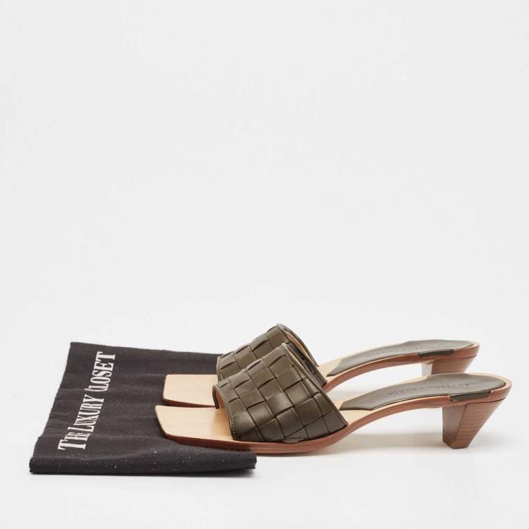 Pre Owned Bottega Veneta Dark Brown Intrecciato Leather Square Toe Slide Sandals Size 38.5