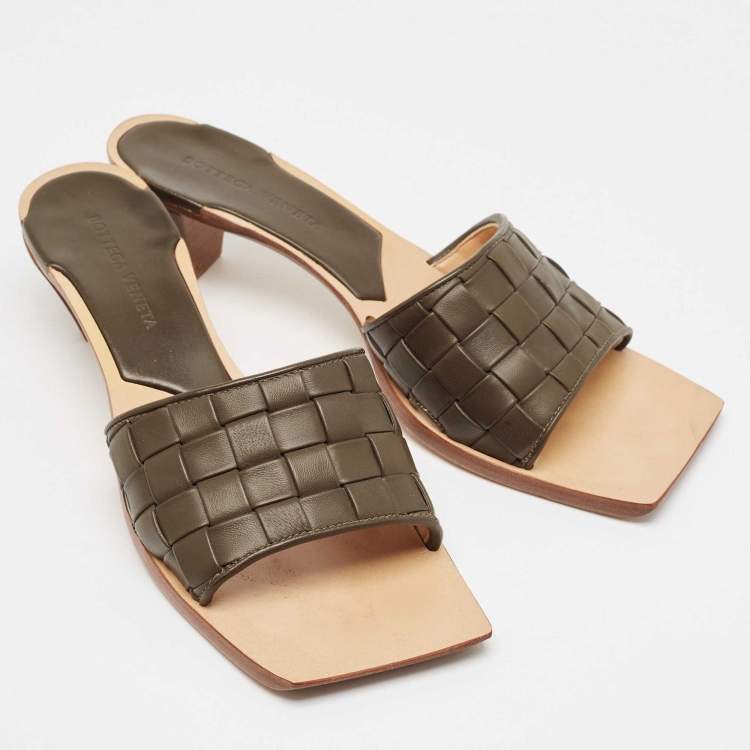 Pre Owned Bottega Veneta Dark Brown Intrecciato Leather Square Toe Slide Sandals Size 38.5