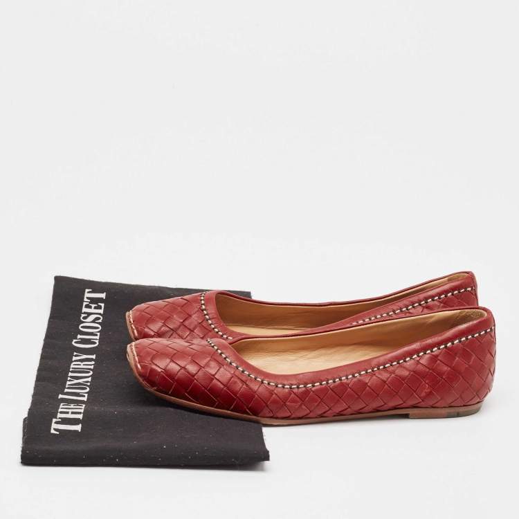 Pre Owned Bottega Veneta Burgundy Intrecciato Leather Ballet Flats Size 35.5