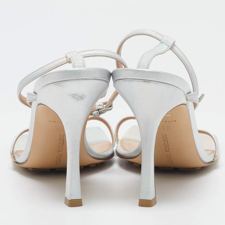 Pre Owned Bottega Veneta Silver Iridescent Leather Stretch Ankle Strap Sandals Size 39.5