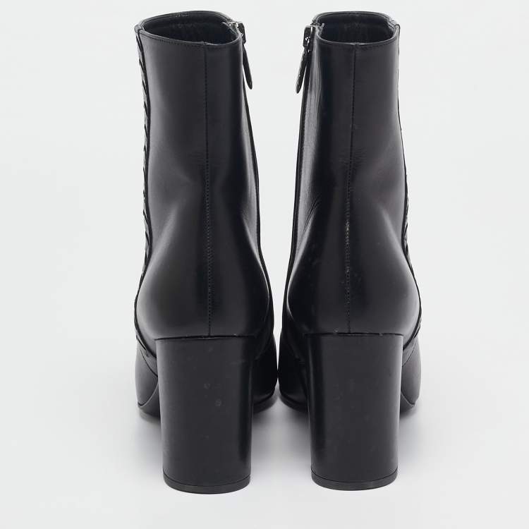 Pre Owned Bottega Veneta Black Leather Ankle Length Boots Size 39
