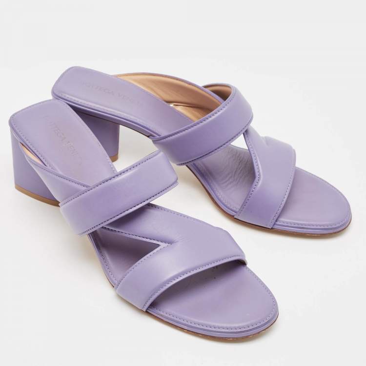 Pre Owned Bottega Veneta Lavender Leather The Band Slide Sandals Size 40