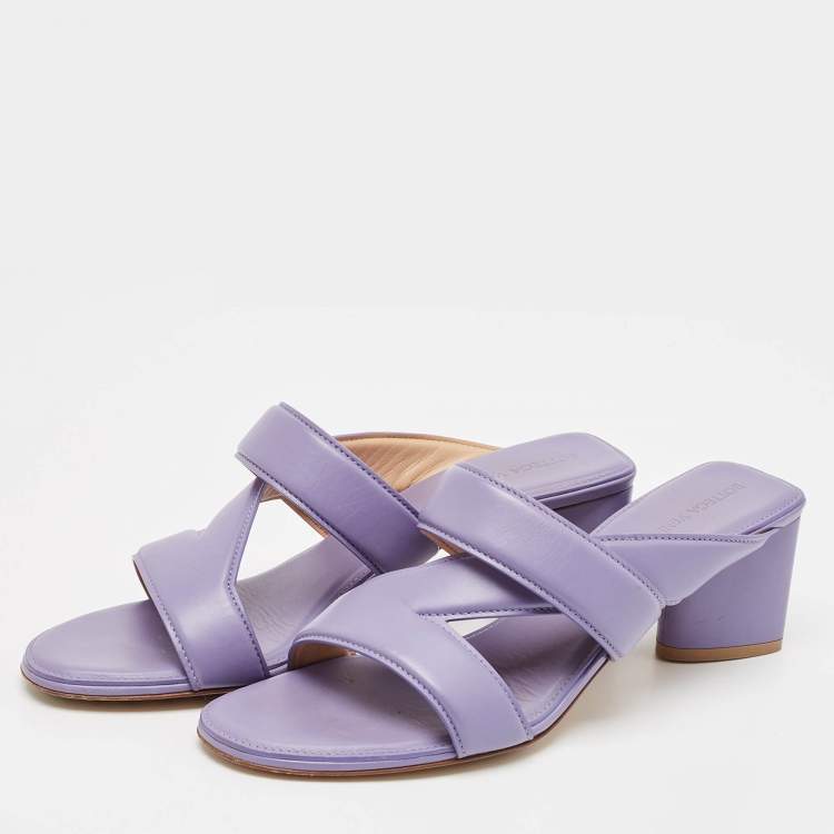 Pre Owned Bottega Veneta Lavender Leather The Band Slide Sandals Size 40