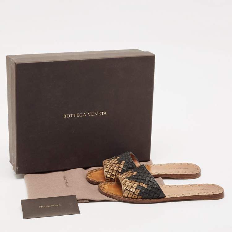 Pre Owned Bottega Veneta Gold/Black Intrecciato Leather Flat Slides Size 35.5