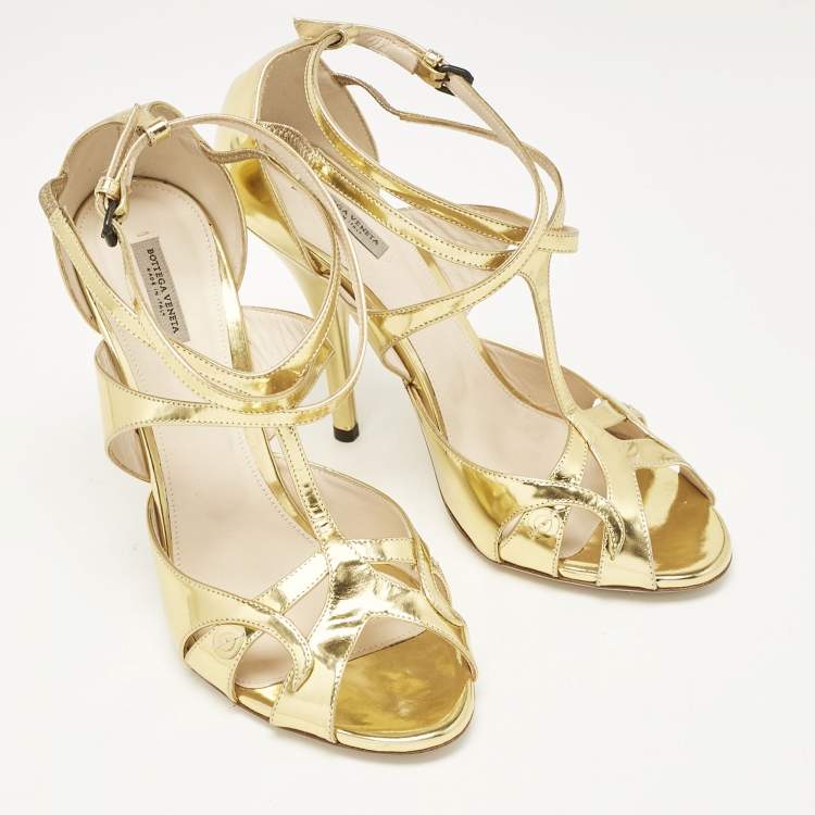 Pre Owned Bottega Veneta Gold Leather Ankle Strap Peep Toe Sandals Size 39