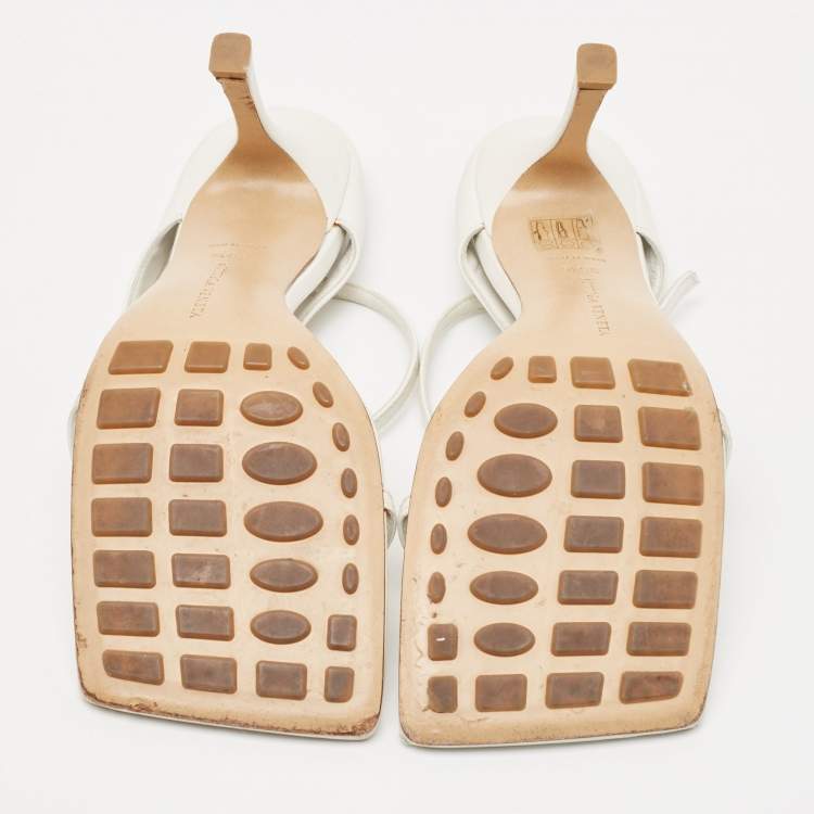 Pre Owned Bottega Veneta White Leather Stretch Ankle Strap Sandals Size 39.5