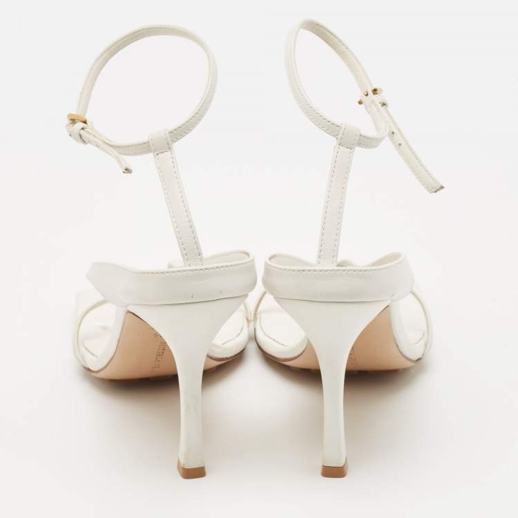 Pre Owned Bottega Veneta White Leather Stretch Ankle Strap Sandals Size 39.5