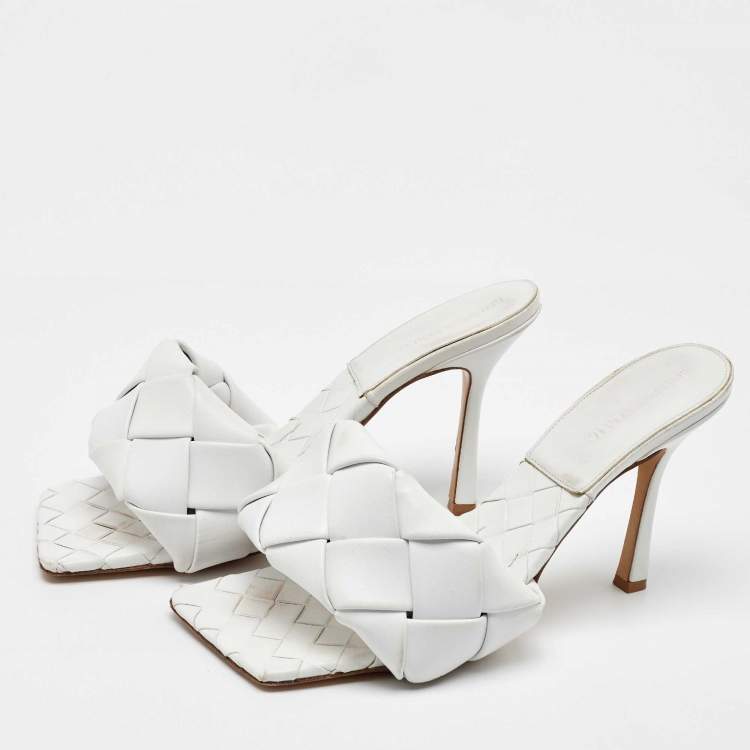 Pre Owned Bottega Veneta White Intrecciato Leather Lido Slide Sandals Size 41