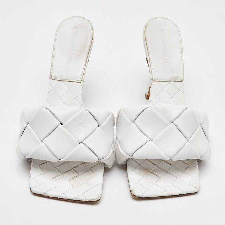 Pre Owned Bottega Veneta White Intrecciato Leather Lido Slide Sandals Size 41