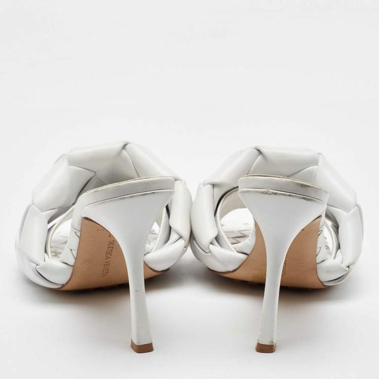 Pre Owned Bottega Veneta White Intrecciato Leather Lido Slide Sandals Size 41