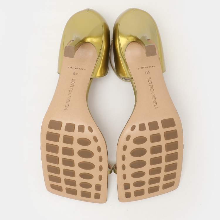 Pre Owned Bottega Veneta Gold Leather Strech Ankle Strap Sandals Size 40
