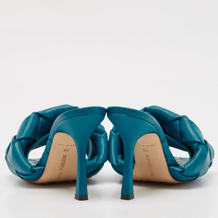 Pre Owned Bottega Veneta Blue Intrecciato Leather Lido Slide Sandals Size 36
