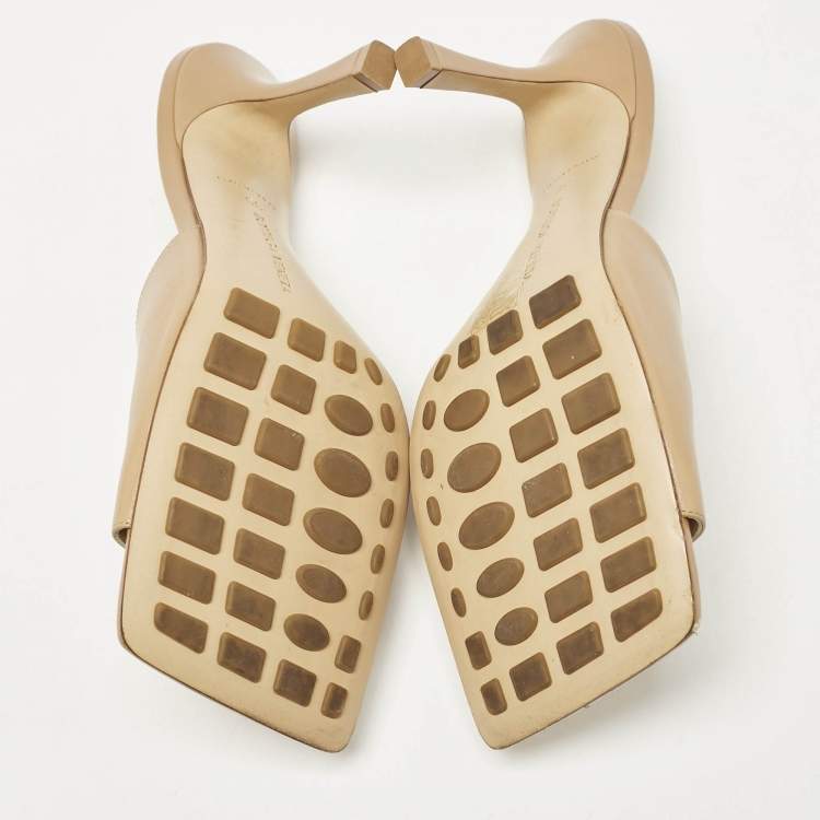 Pre Owned Bottega Veneta Beige Leather Stretch Slide Sandals Size 39