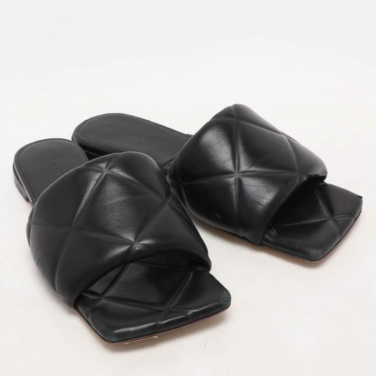 Pre Owned Bottega Veneta Black Leather Lido Flats Size 37
