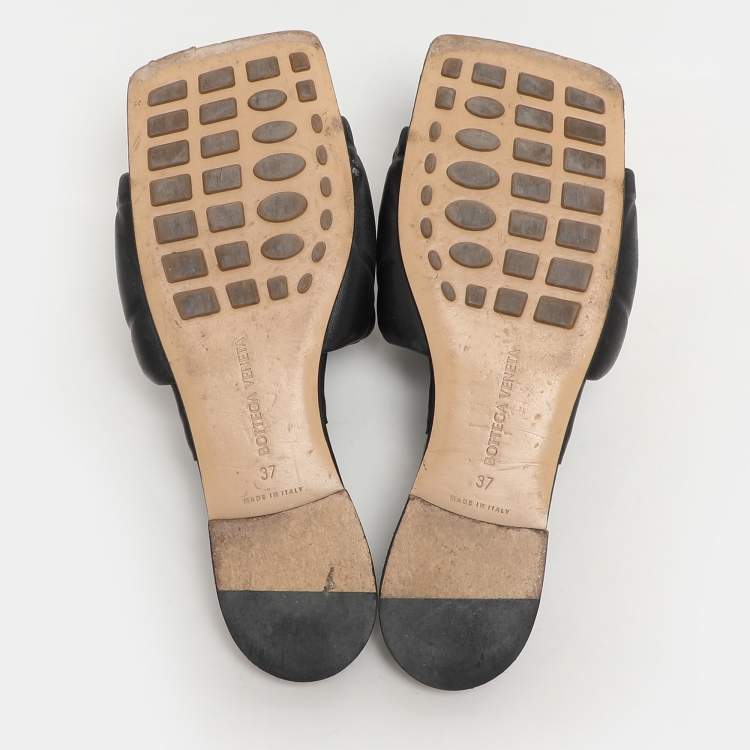 Pre Owned Bottega Veneta Black Leather Lido Flats Size 37
