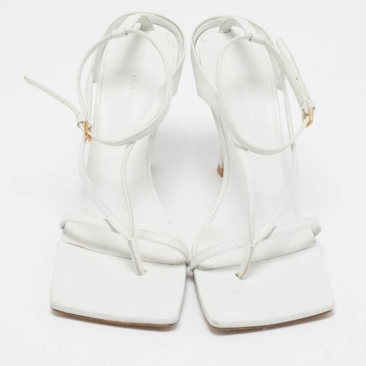 Pre Owned Bottega Veneta White Leather Stretch Ankle Strap Sandals Size 40