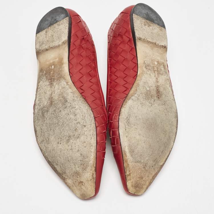 Pre Owned Bottega Veneta Red Intrecciato Leather Ballet Flats Size 36