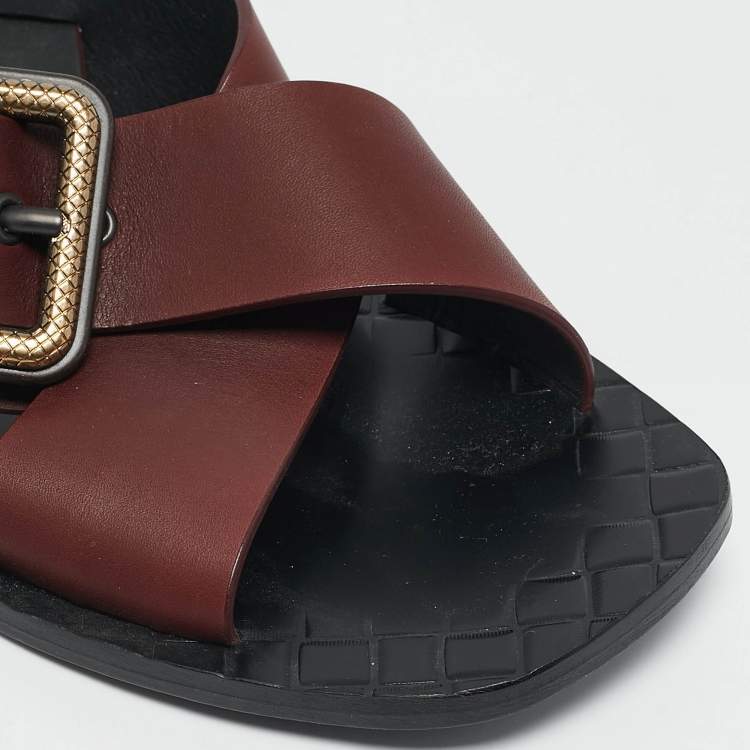 Pre Owned Bottega Veneta Burgundy Leather Criss-Cross Strap Flat Sandals Size 37