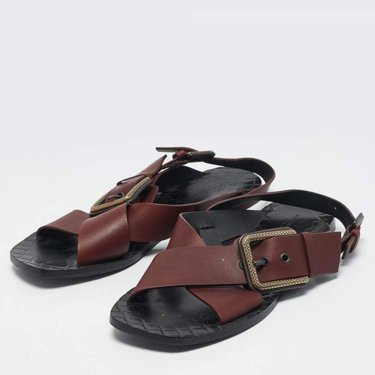 Pre Owned Bottega Veneta Burgundy Leather Criss-Cross Strap Flat Sandals Size 37