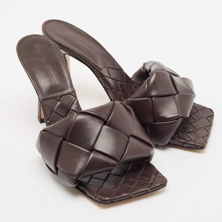 Pre Owned Bottega Veneta Dark Brown Intrecciato Leather Lido Mule Sandals Size 39