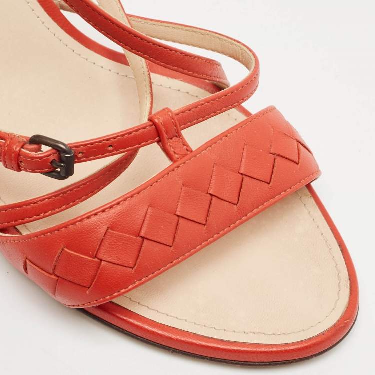 Pre Owned Bottega Veneta Red Leather Intrecciato Ankle Strap Sandals Size 40.5