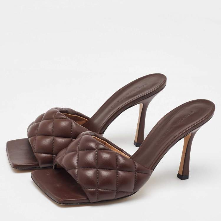 Pre Owned Bottega Veneta Dark Brown Quilted Leather Lido Padded Slide Sandals Size 38