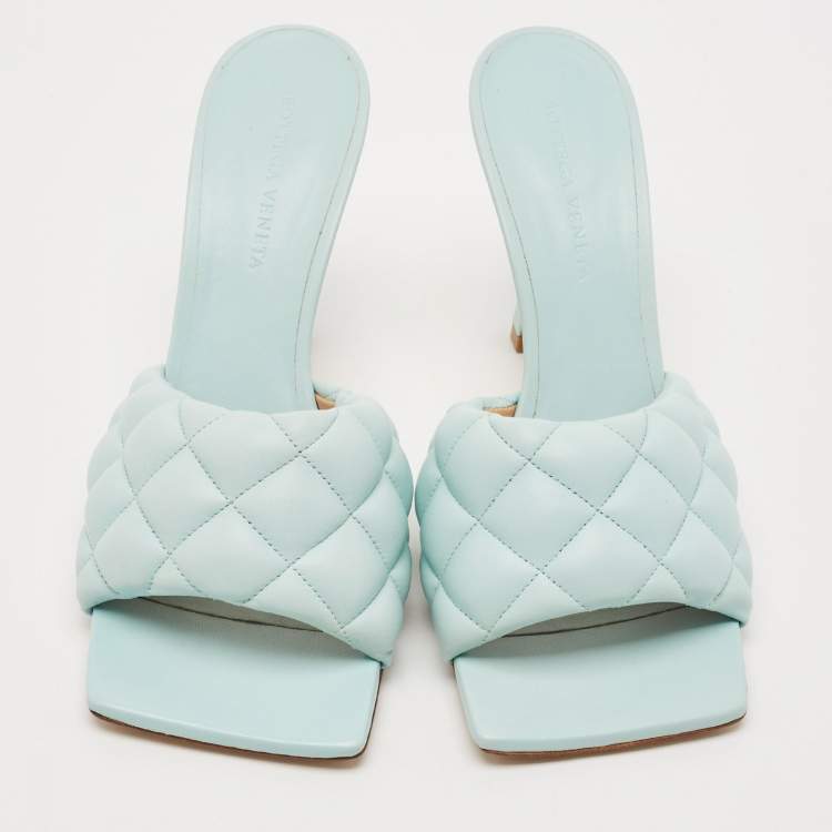 Pre Owned Bottega Veneta Light Blue Quilted Leather Lido Slide Sandals Size 39.5