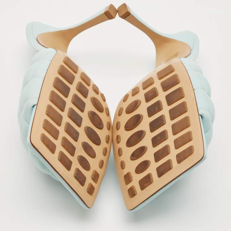 Pre Owned Bottega Veneta Light Blue Quilted Leather Lido Slide Sandals Size 39.5