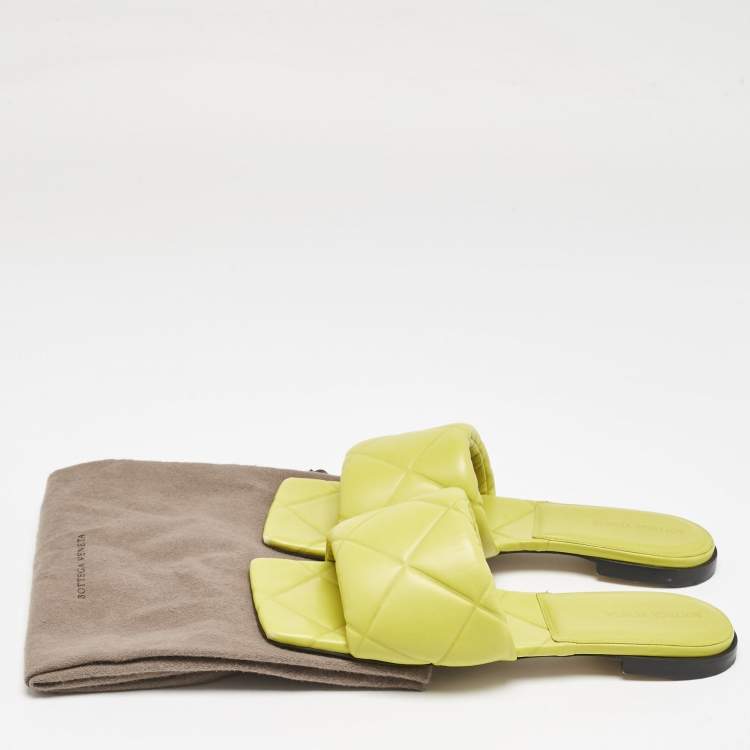 Pre Owned Bottega Veneta Yellow Quilted Leather Lido Flat Slides Size 40
