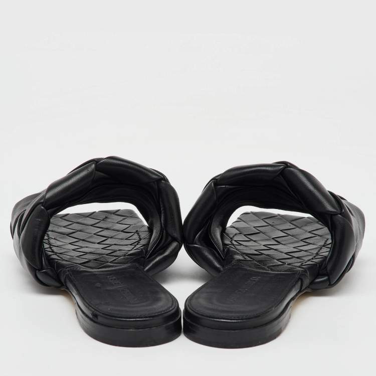 Pre Owned Bottega Veneta Black Intrecciato Leather Lido Flat Sandals Size 37