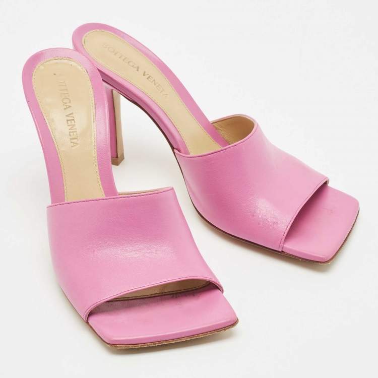 Pre Owned Bottega Veneta Pink Leather Stretch Slide Sandals Size 36