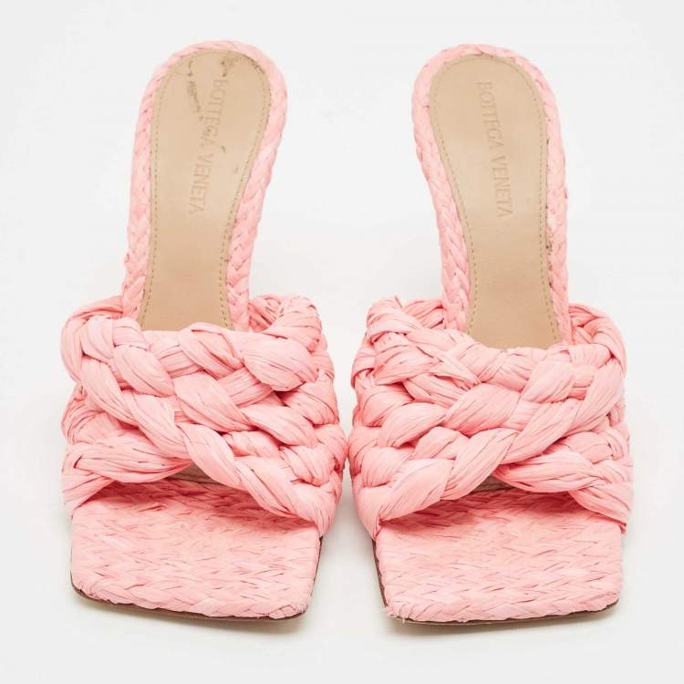 Pre Owned Bottega Veneta Pink Woven Raffia Stretch Slide Sandals Size 36