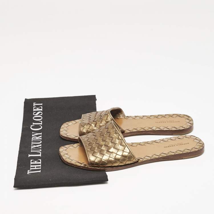 Pre Owned Bottega Veneta Metallic Bronze Intrecciato Leather Flat Slides Size 37