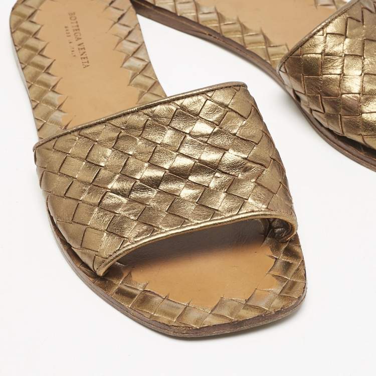 Pre Owned Bottega Veneta Metallic Bronze Intrecciato Leather Flat Slides Size 37
