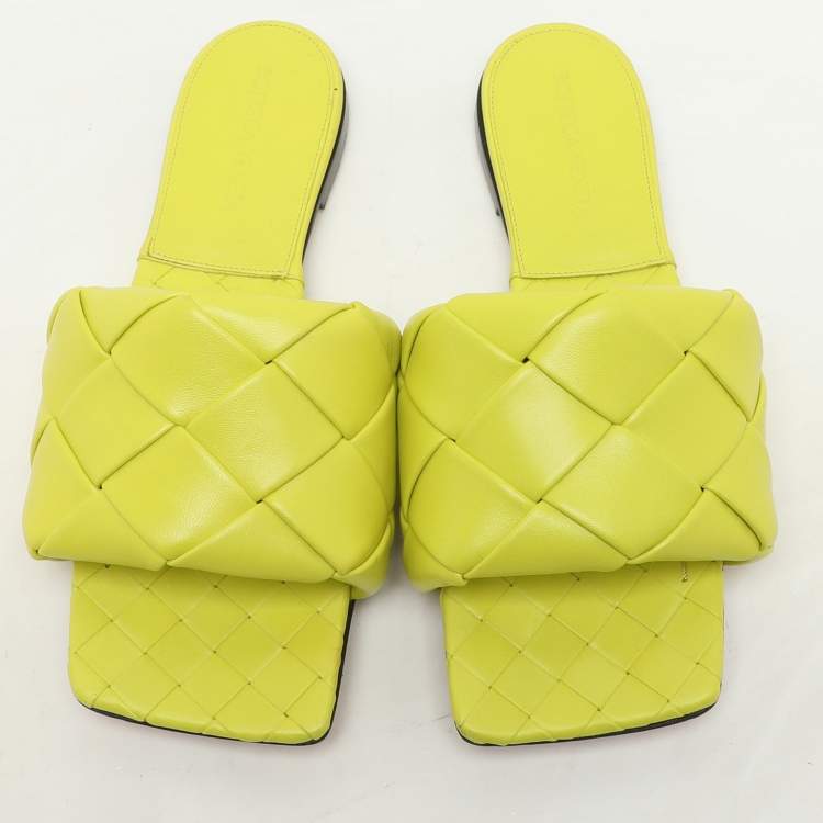 Pre Owned Bottega Veneta Kiwi Leather Lido Flat Slide Sandals Size 36.5