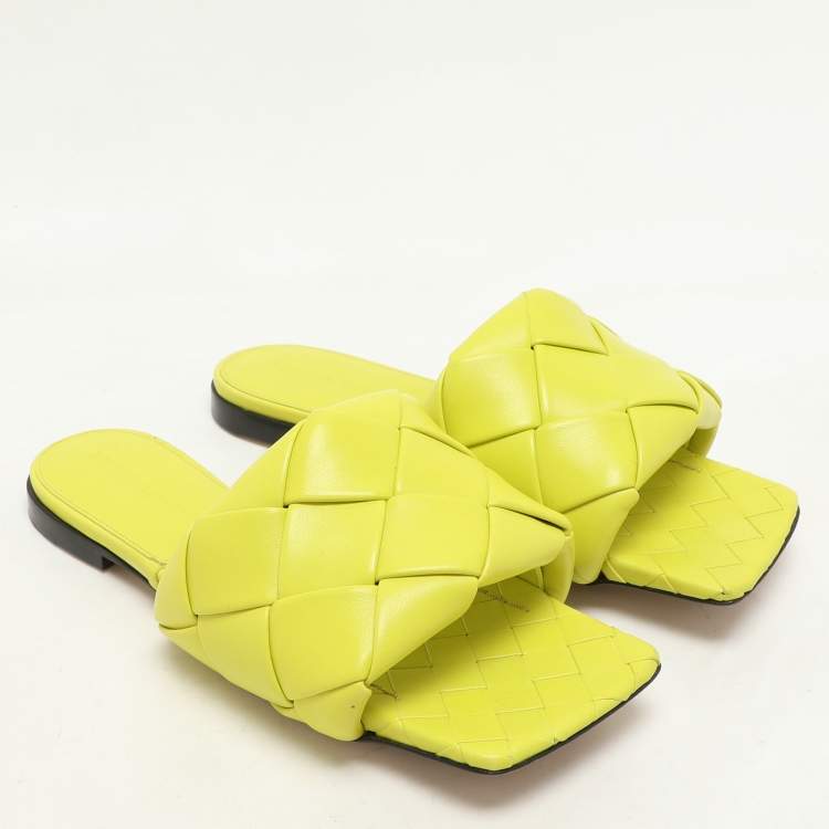 Pre Owned Bottega Veneta Kiwi Leather Lido Flat Slide Sandals Size 36.5