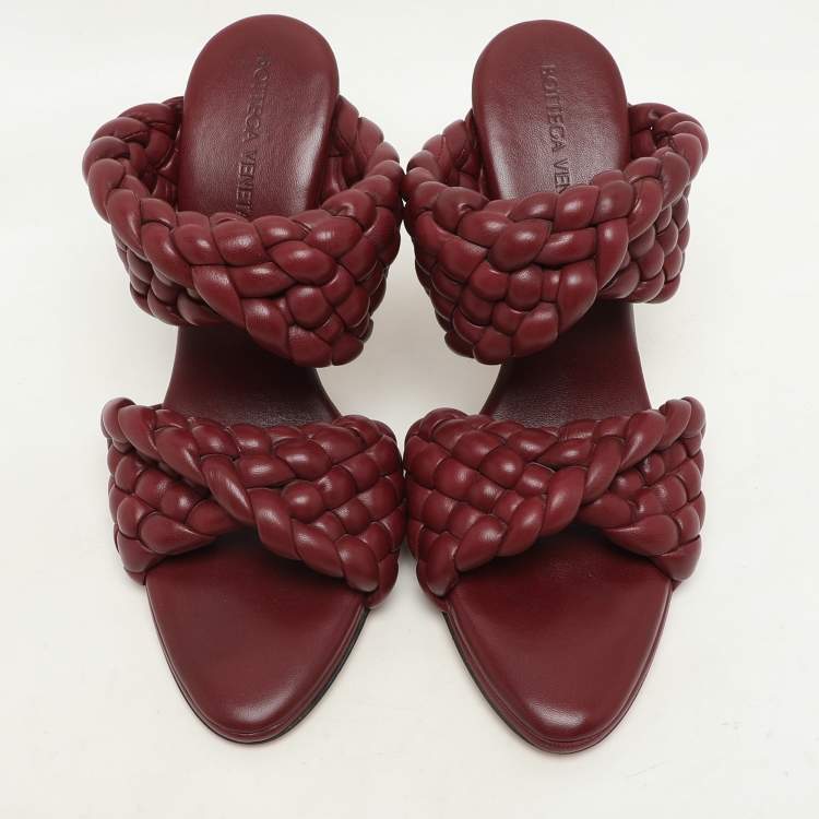 Pre Owned Bottega Veneta Burgundy Woven Leather Slide Sandals Size 37