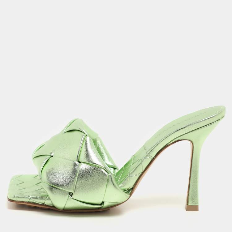 Pre Owned Bottega Veneta Metallic Green Intrecciato Leather Lido Slide Sandals Size 37