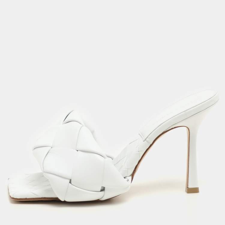 Pre Owned Bottega Veneta White Intrecciato Leather Lido Slide Sandals Size 37