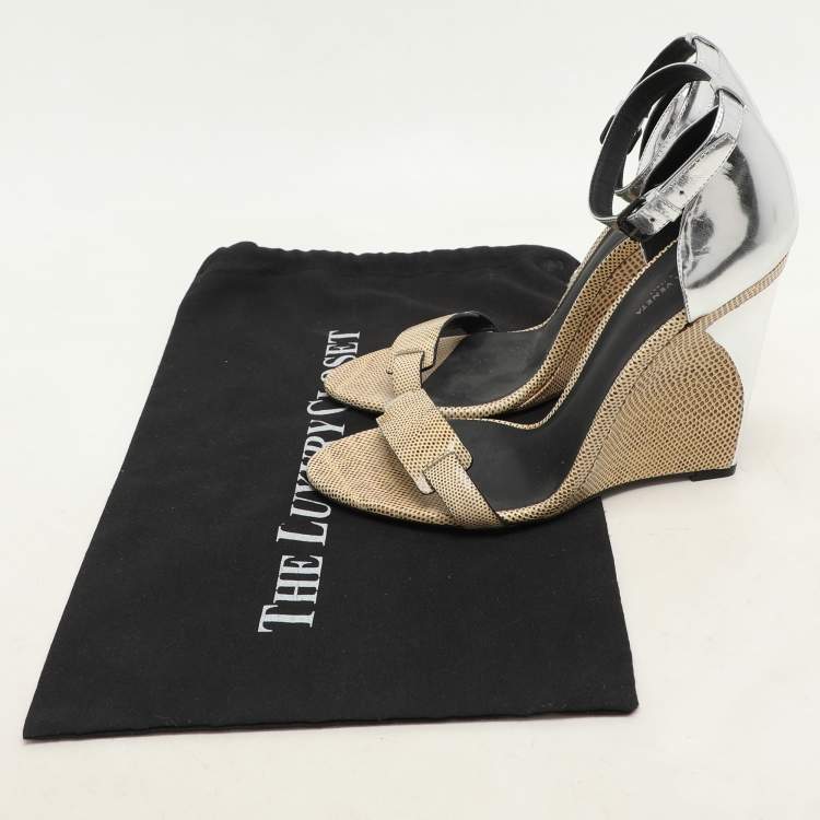 Pre Owned Bottega Veneta Silver Foil Leather and Karung Leather Ankle Strap Wedge Sandals Size 40